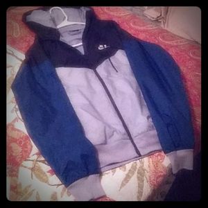 Nike wind breaker
